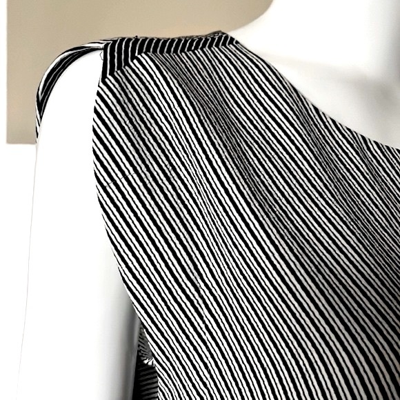 VERONIKA MAINE Patch Style Stripes Blouse - Picture 3 of 7